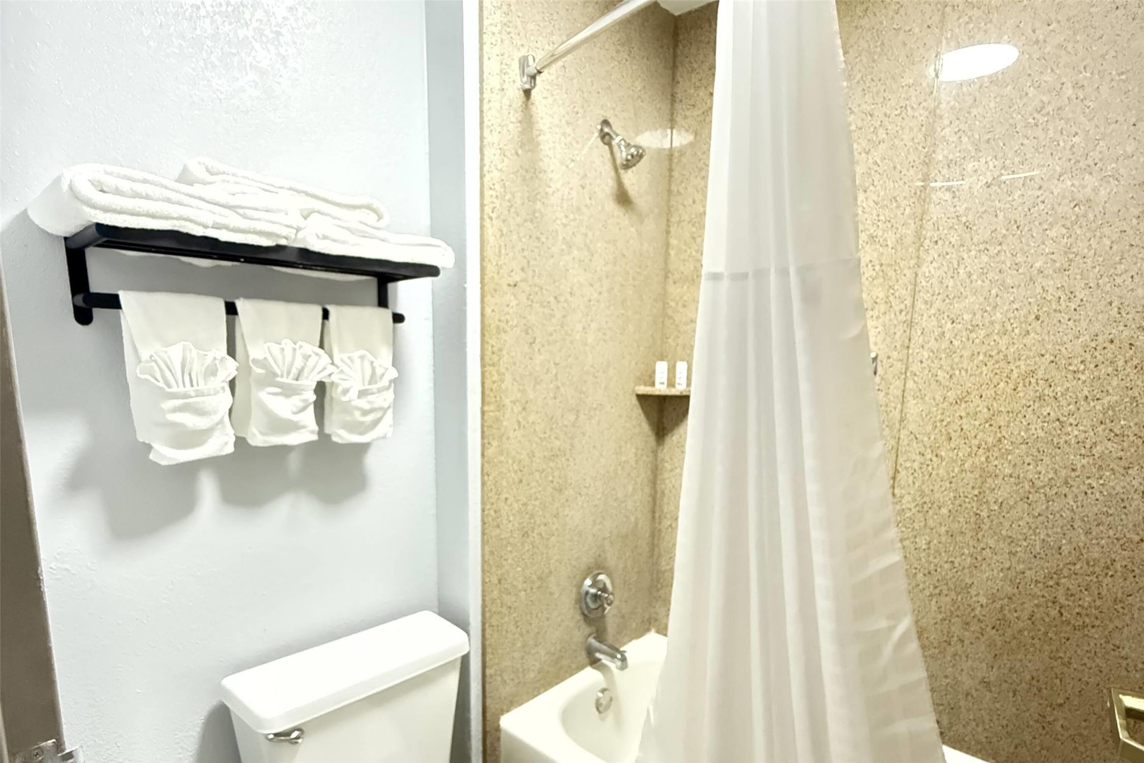 Baymont by Wyndham Tallahassee 49/50