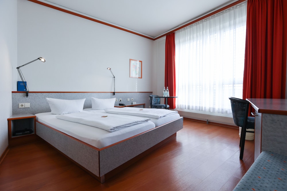 Hotel Blaubeurer Tor 13/50