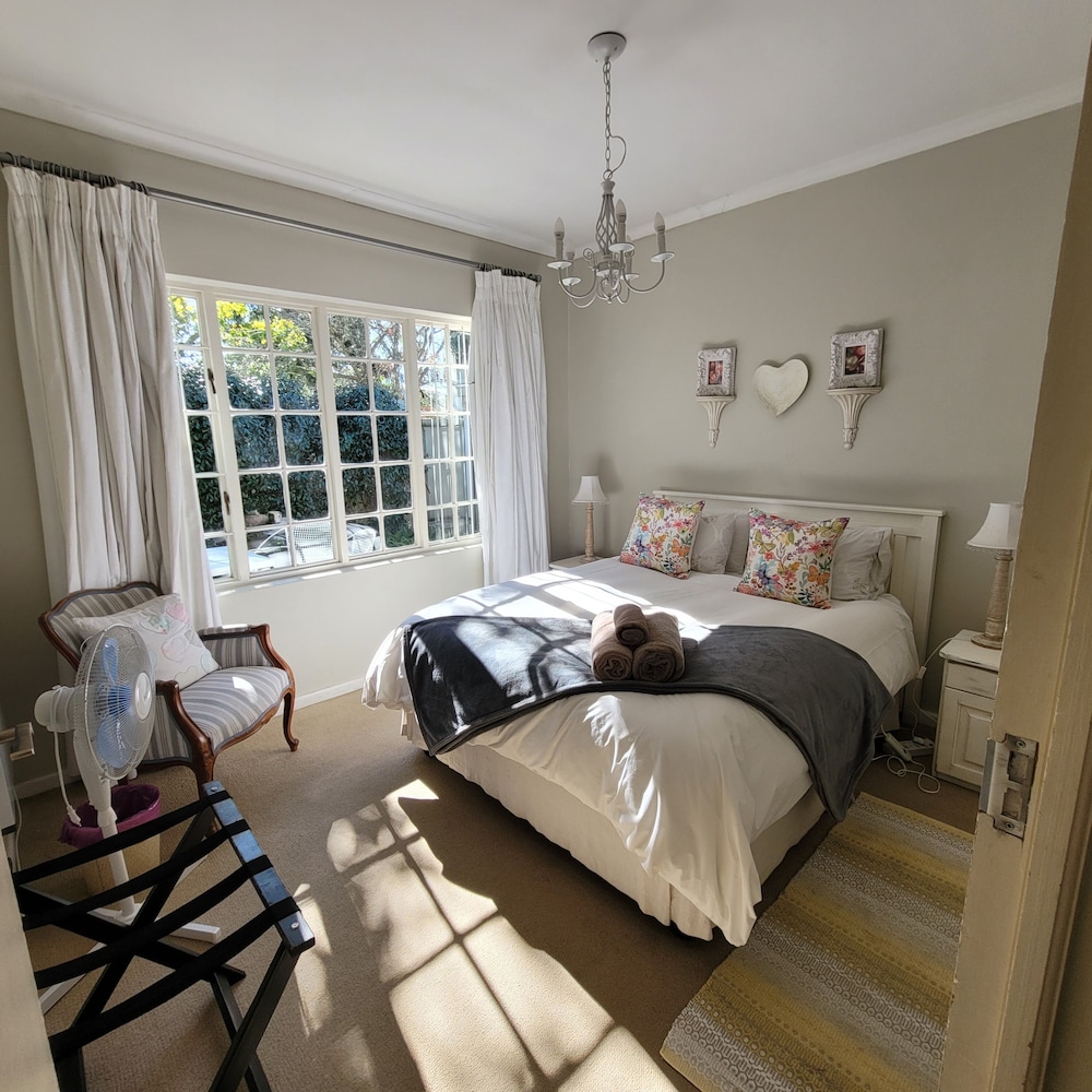 AppleBee Guest Cottages 12/50