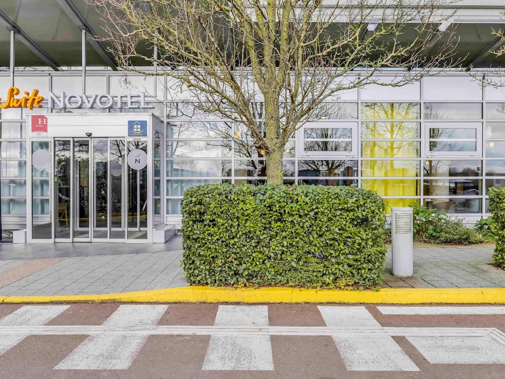 Novotel Suites Paris CDG Airport Villepinte Hotel 47/50
