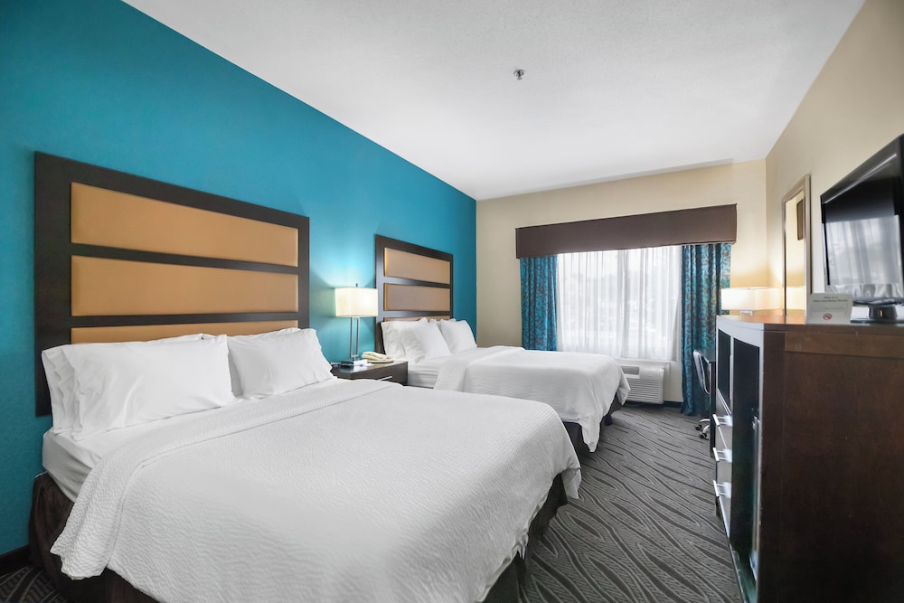 Holiday Inn Express Ludlow 11/50