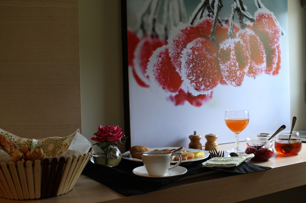 Forest Suites Boutique Hotel 60/79