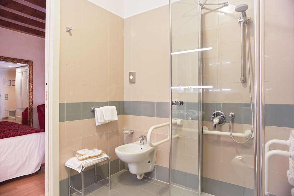 Albergo Mazzanti 57/60