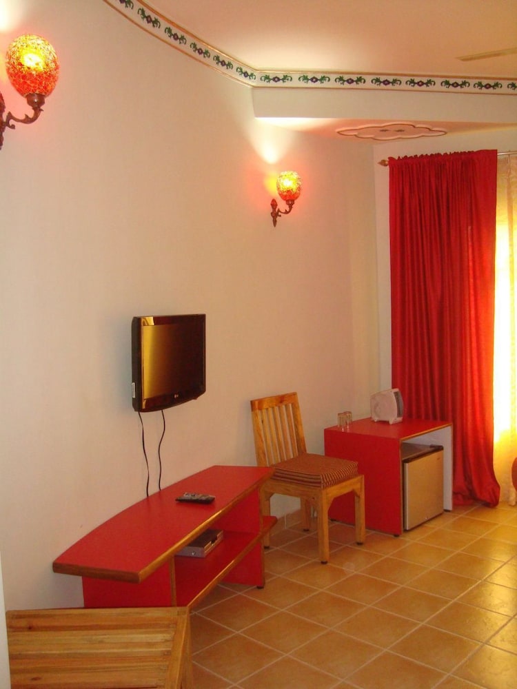 Ray Of Maya Retreat and Resorts 28/47