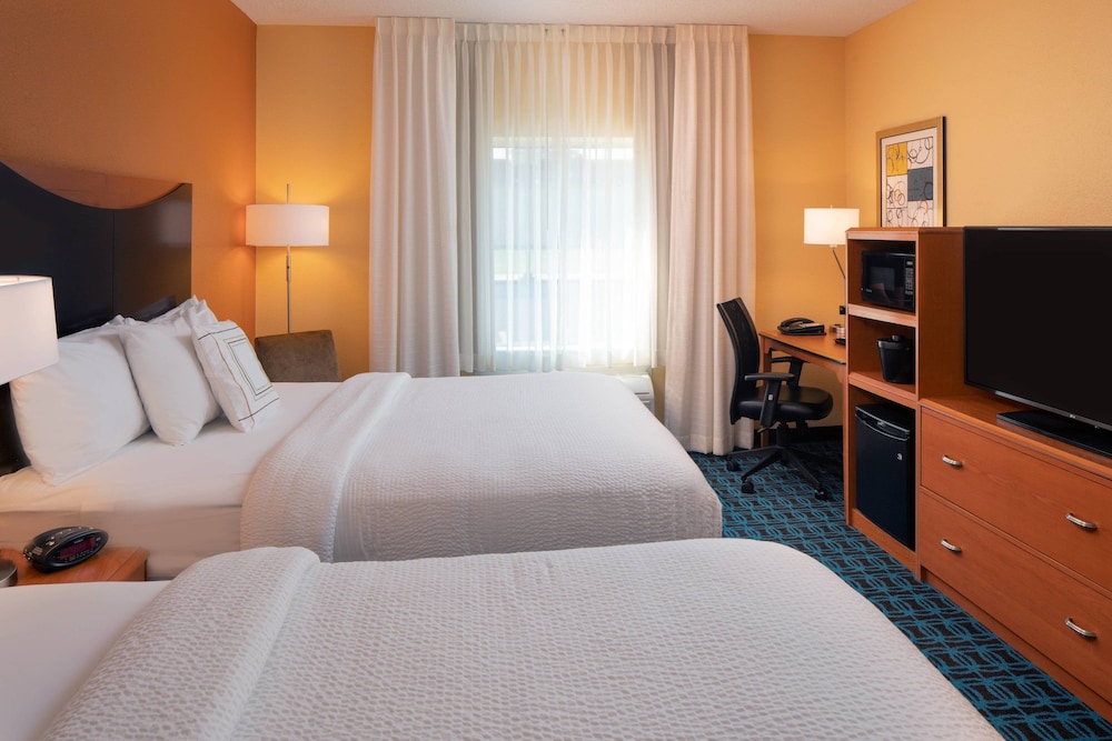 Fairfield Inn Suites Lafayette I 10 15/34