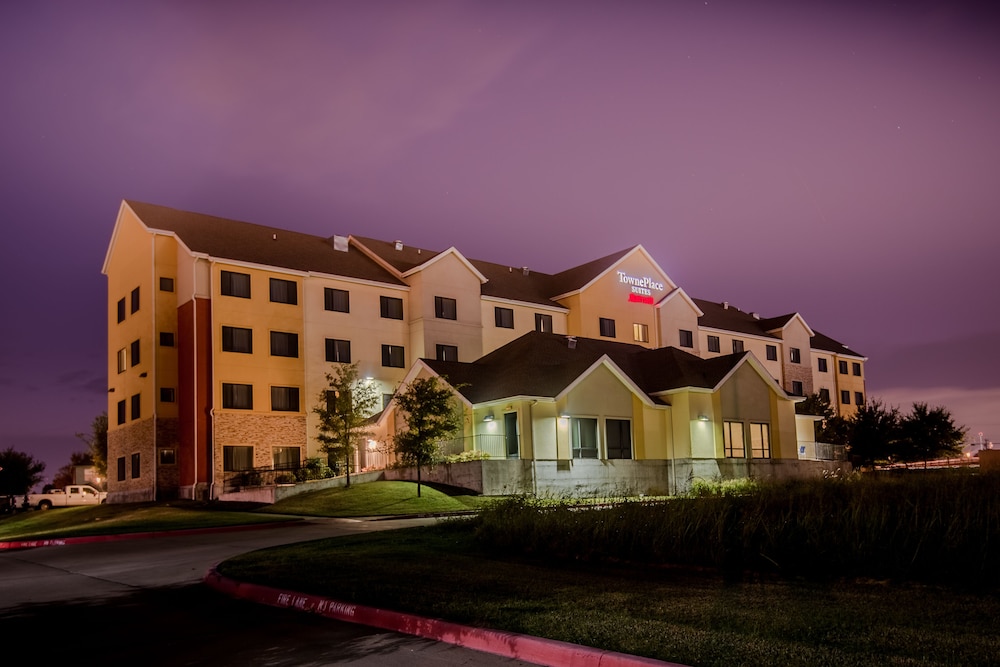 タウンプレイス スイーツ ダラス デソト(TownePlace Suites Dallas DeSoto) 写真1