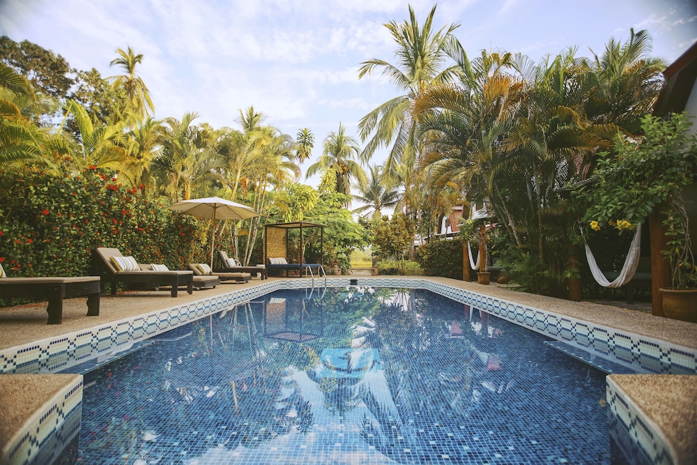 Encantada Ocean Cottages 49/50