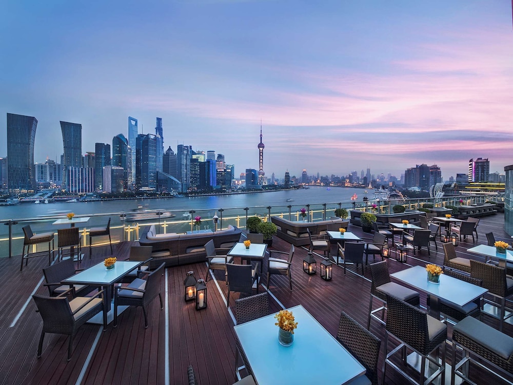 Banyan Tree Shanghai On The Bund Hotel in SHANGHAI