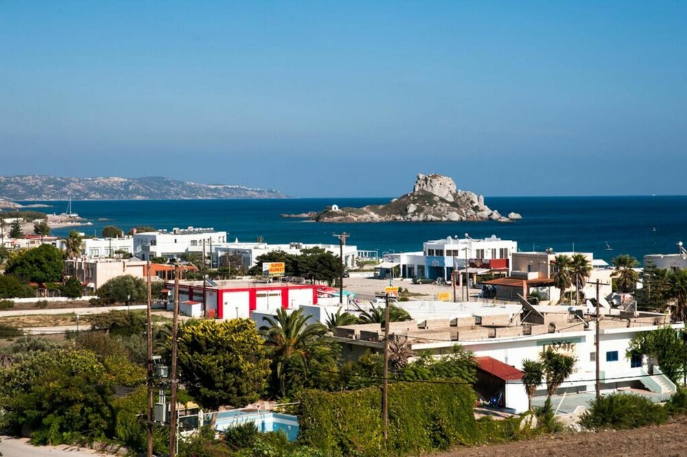 Hotel Eleni 32/40