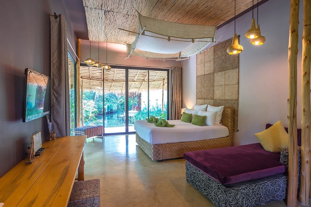 Asita Eco Resort 50/74