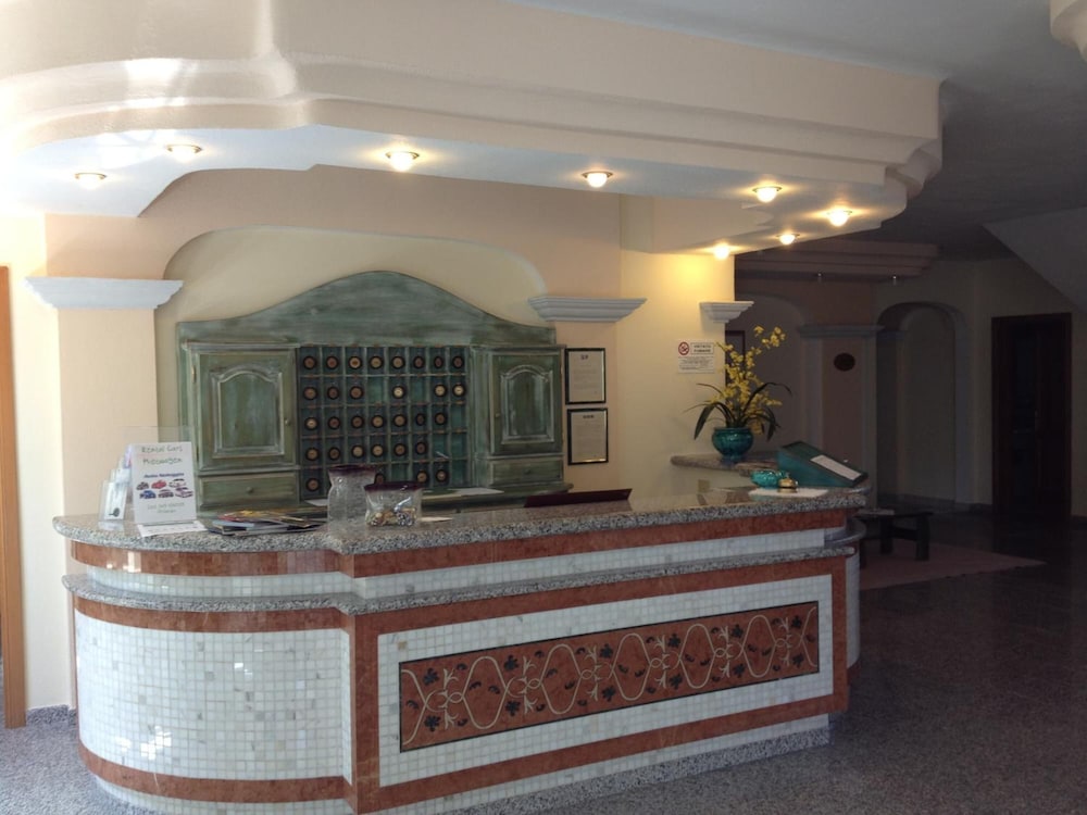 Residence Marina Palace 9/57
