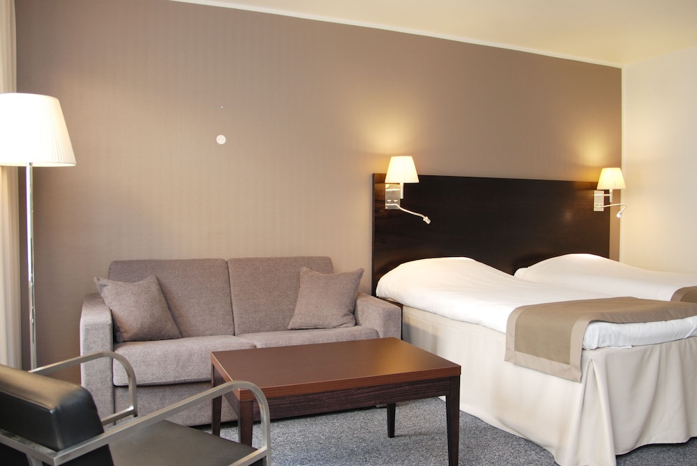 Comfort Hotel Victoria Floro 17/27