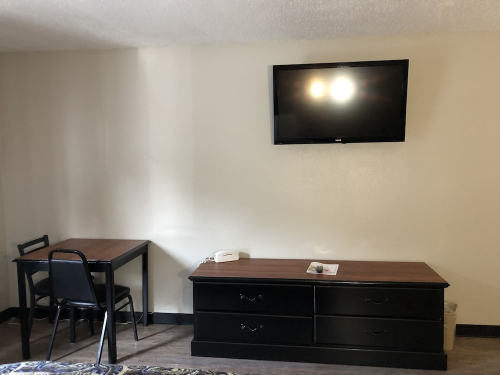 Araamda Inn Norcross 55/72