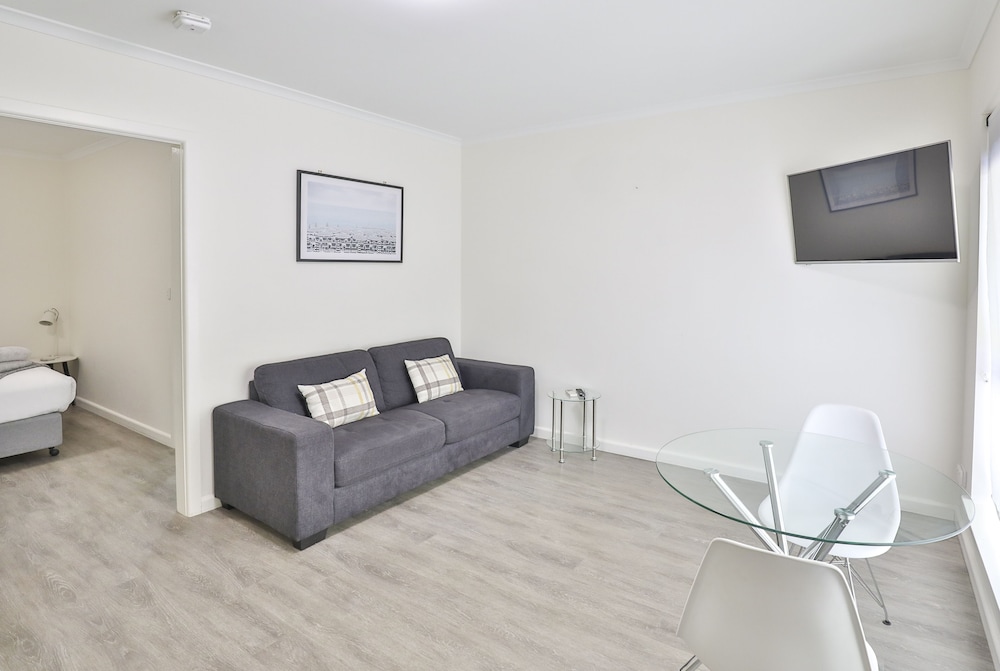 Mildura Holiday Villas 26/50