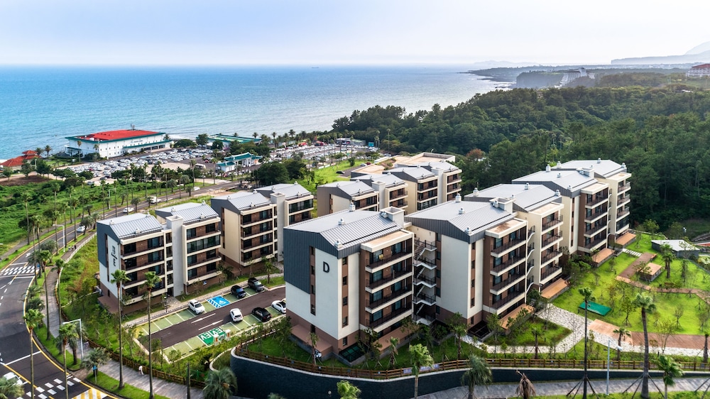 Seaside Arden 5/50