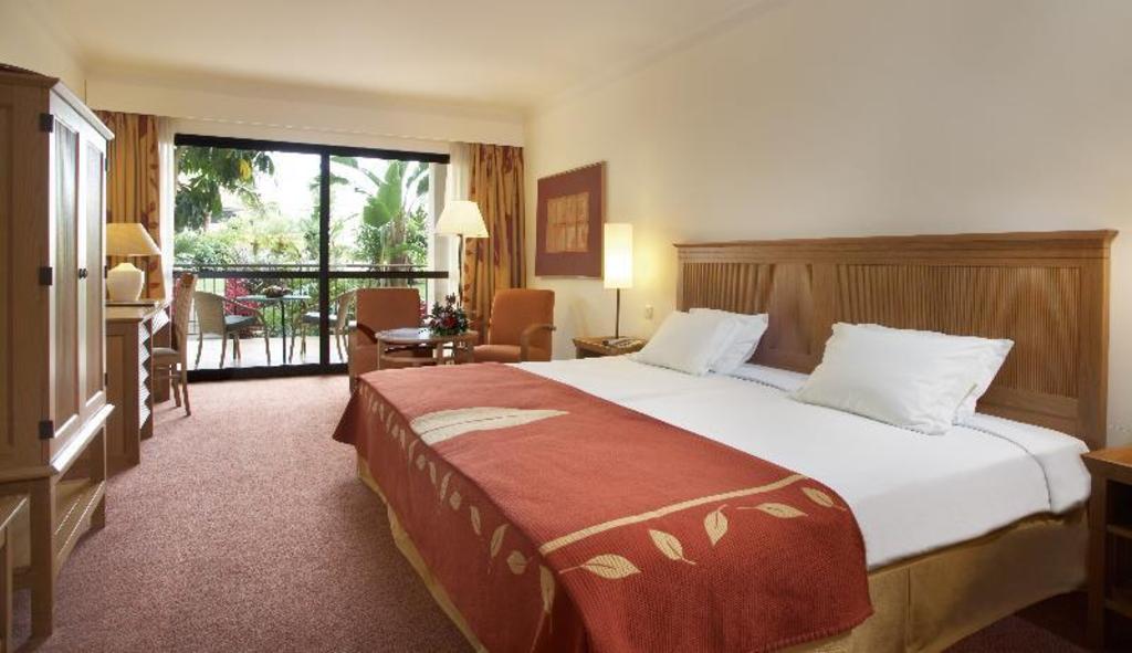 Standard, Single, Twin Beds