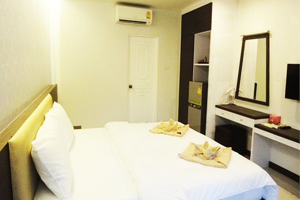 Varin Beach Resort 40/75