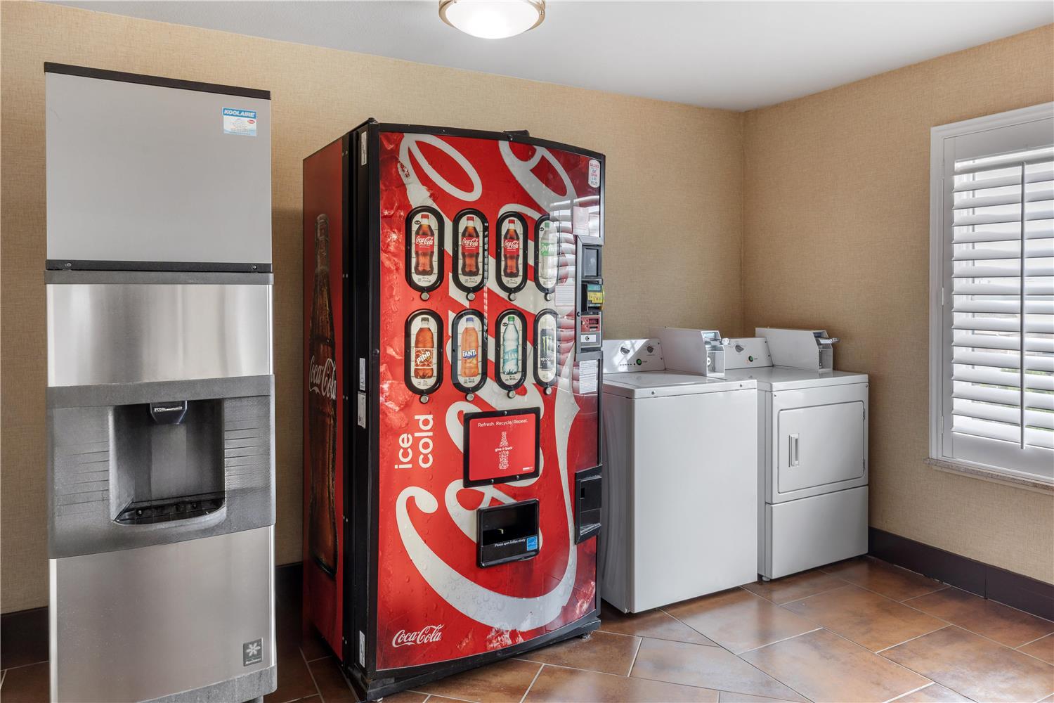 Best Western Plus Denton Inn & Suites 6/10