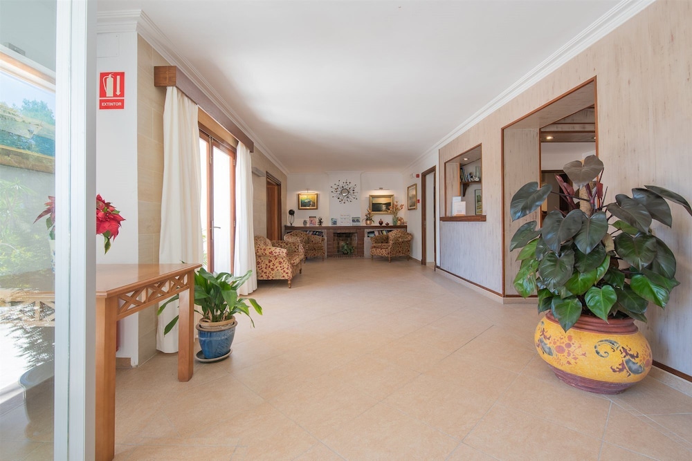 Playa Mondrago Hotel Apartments 11/57