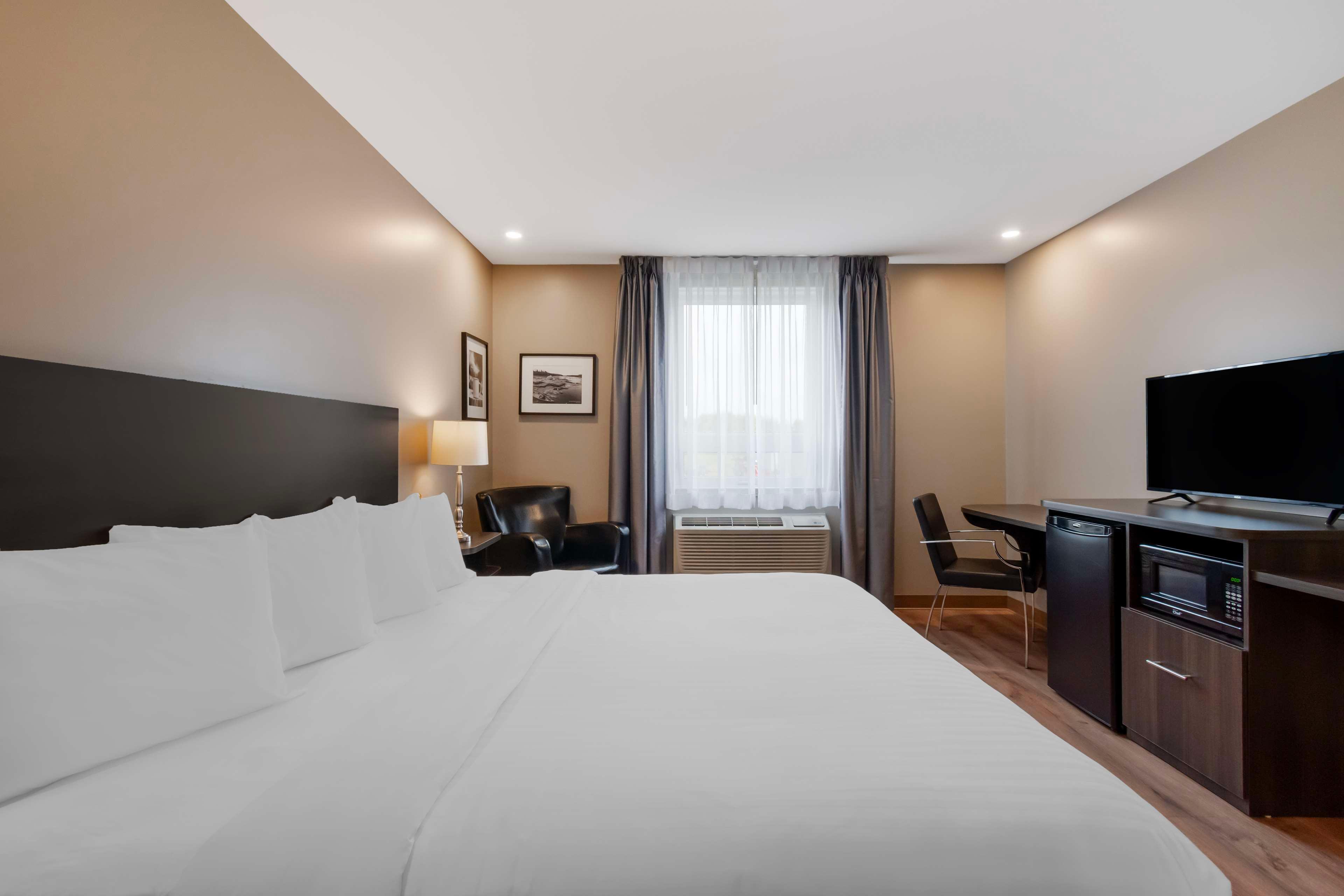 Room, King Bed, Accessible