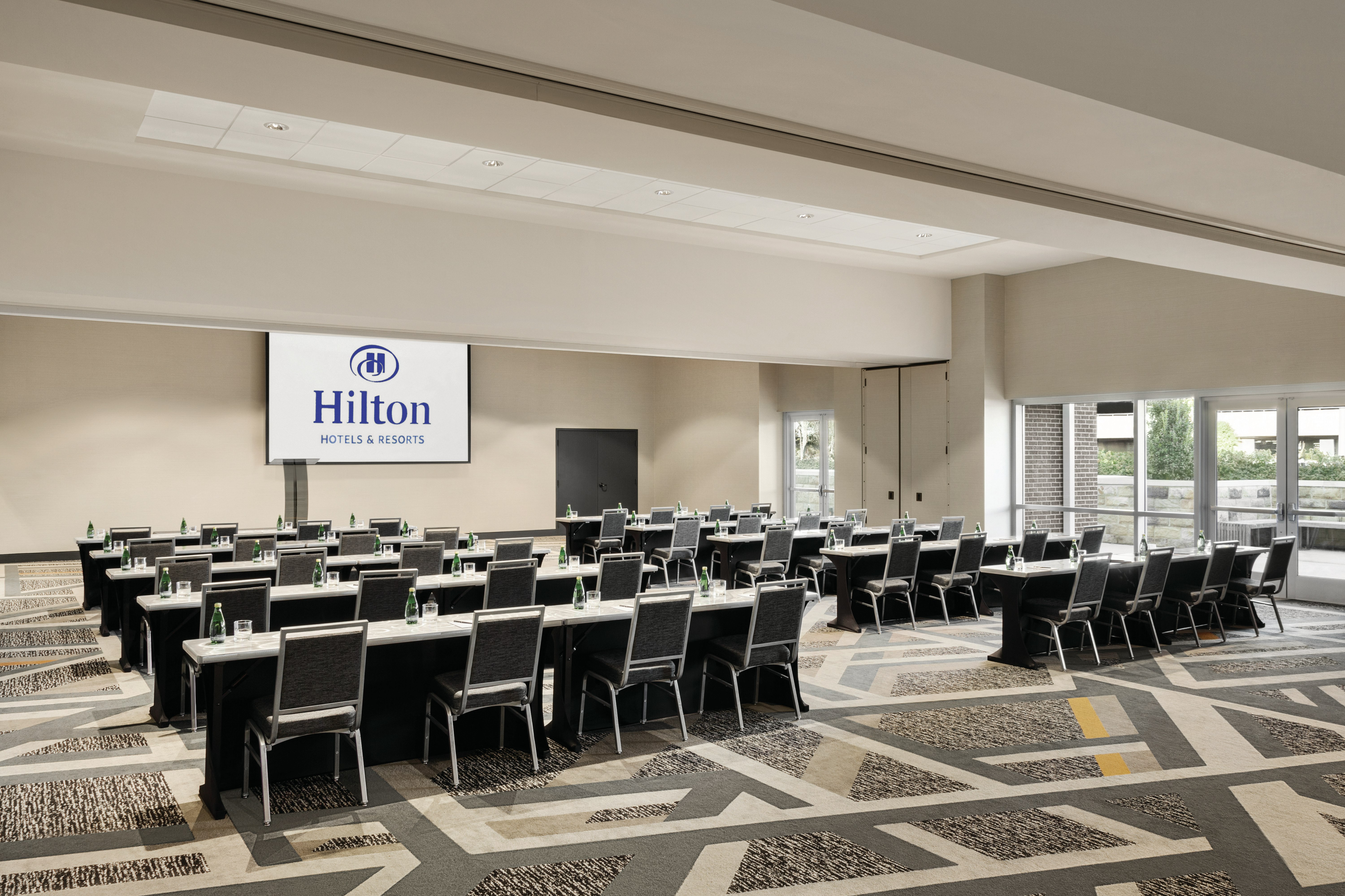 Hilton Knoxville Airport 60/81