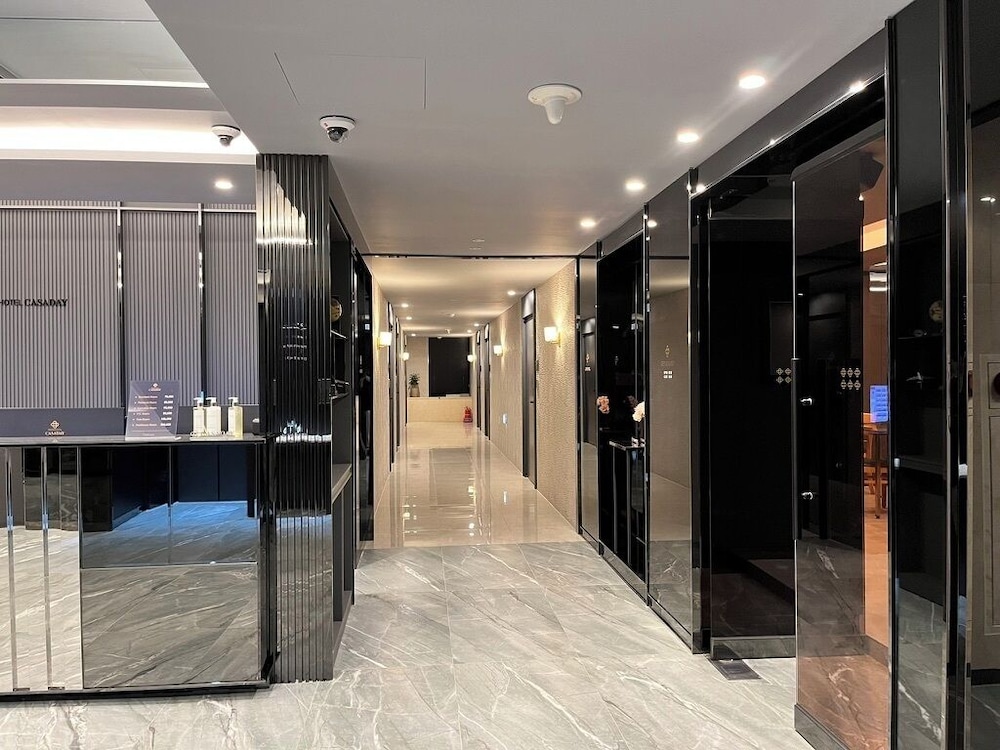 Mbn Hotel 13/16