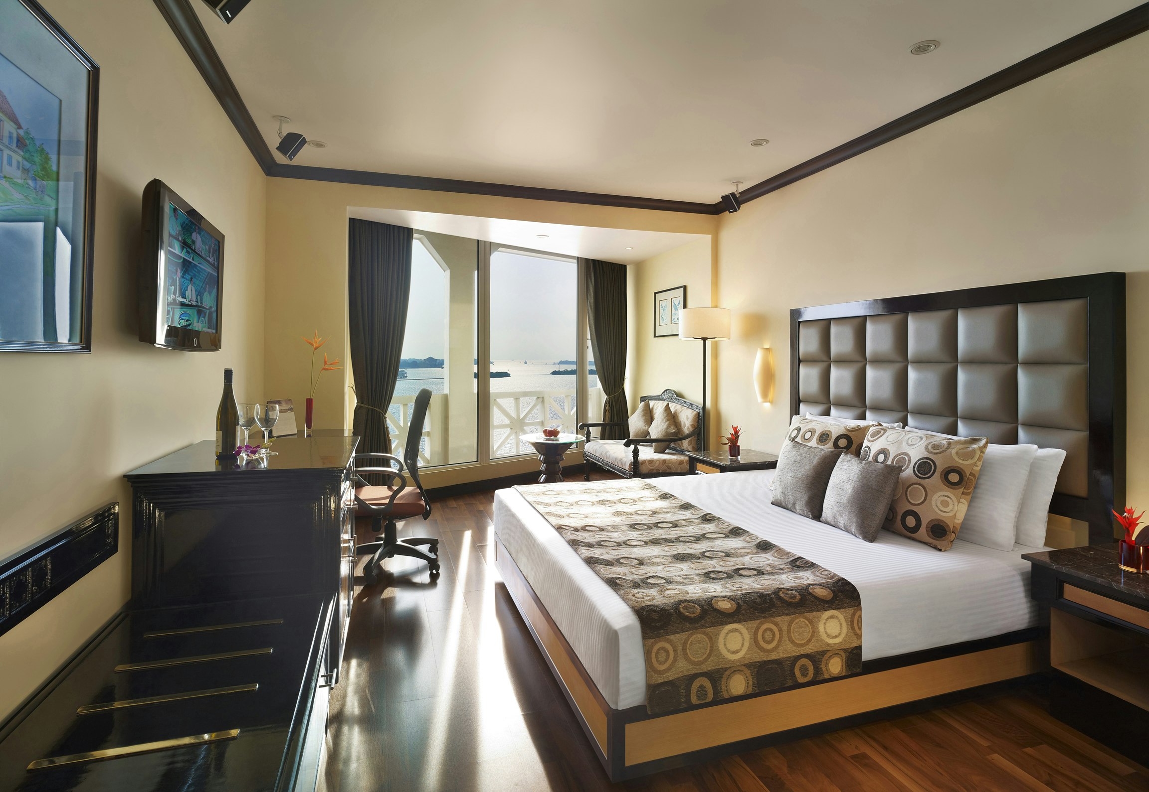 Vivanta Ernakulam, Marine Drive 13/32