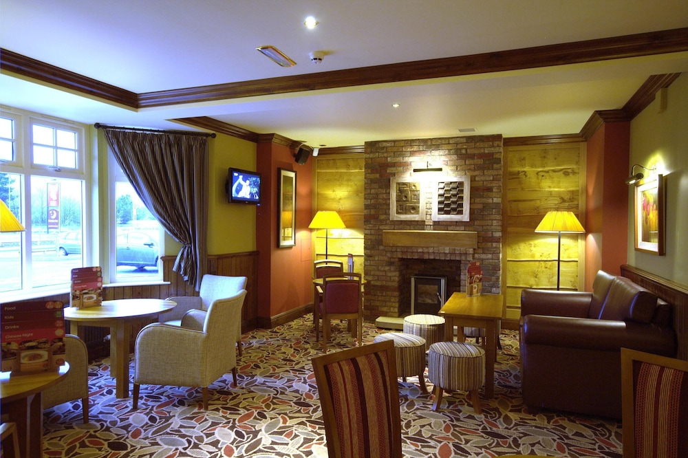 Premier Inn Dumbarton/Loch Lomond 23/46