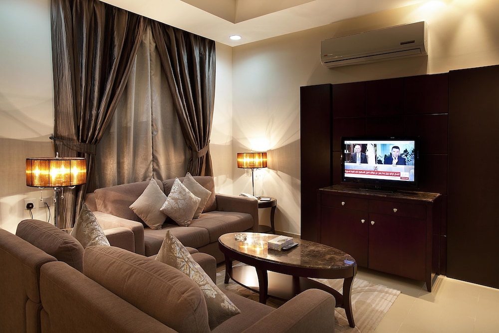 انتور للشقق المفروشة(Intour Qurtoba Hotel Suites) 18/34