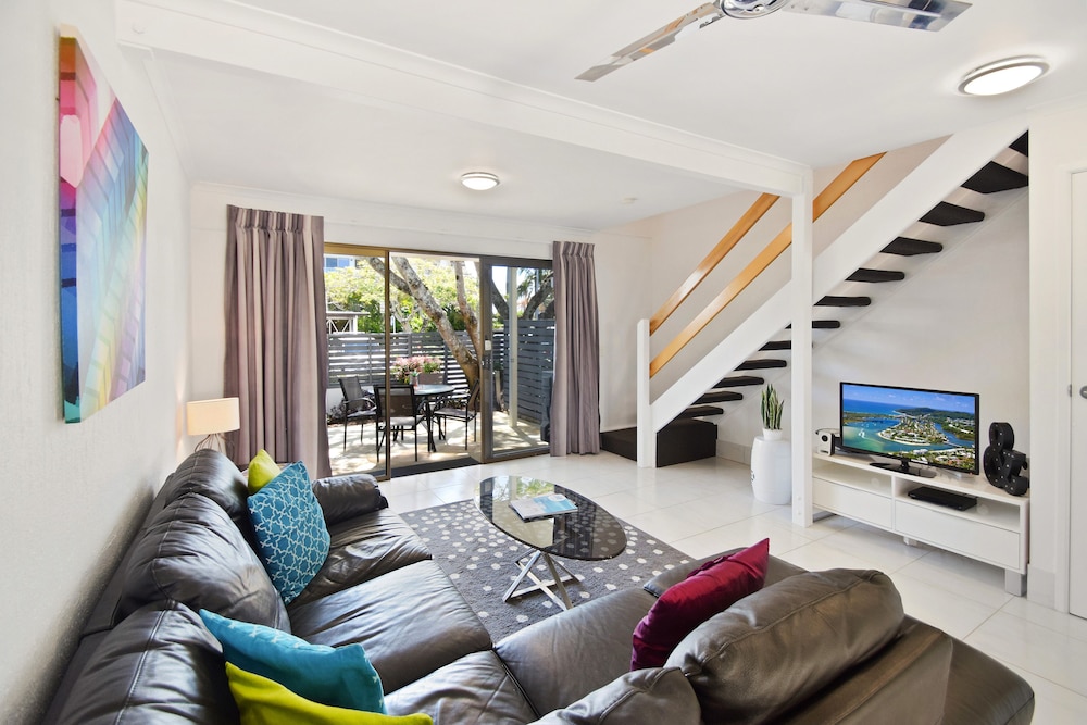 NOOSA PLACE RESORT 36/74