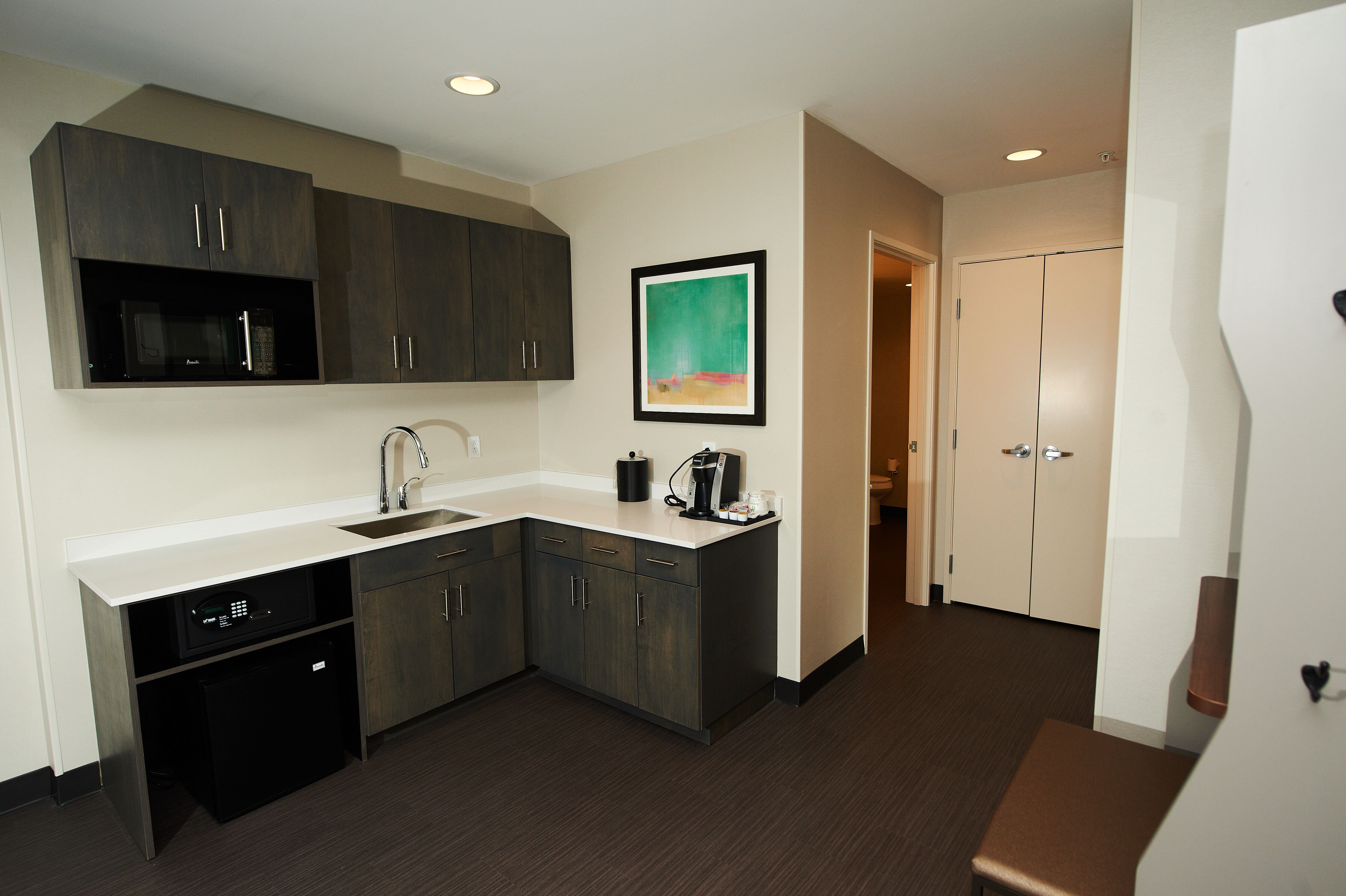 جناح بسرير كينج، Holiday Inn And Suites Philadelphia W Drexel Hill 2/5