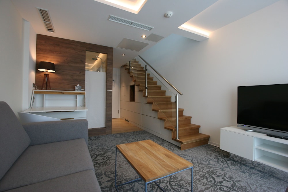 Parkhotel Residenz 44/53