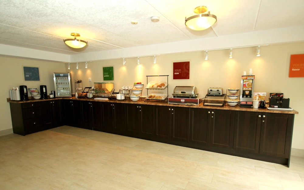 Comfort Inn Midland 12/42
