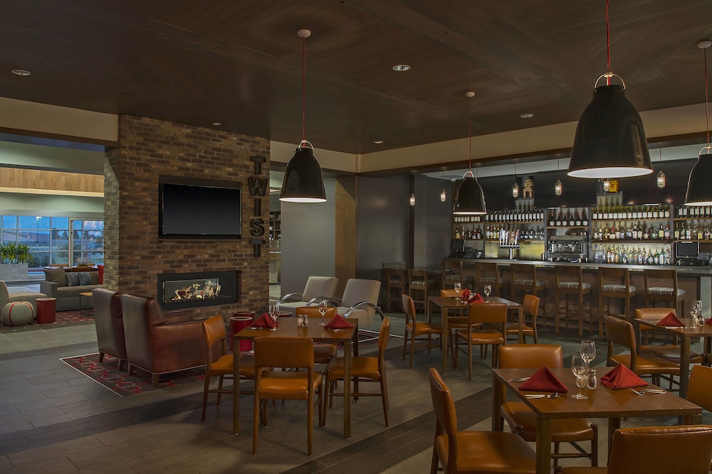 FOUR POINTS BY SHERATON MIDLAND 21/30