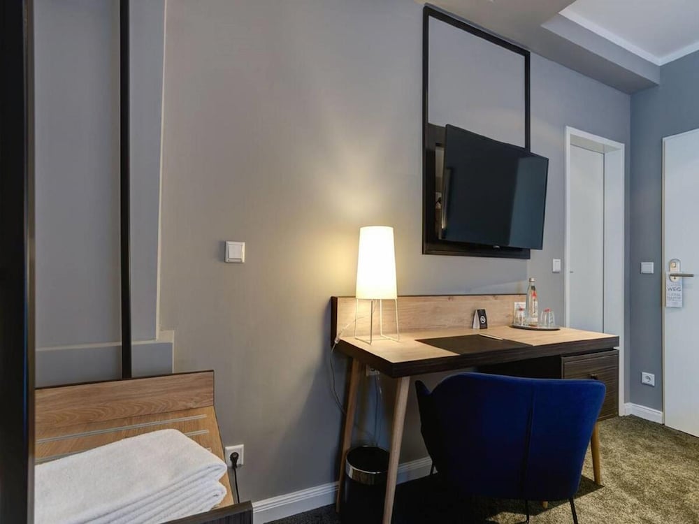 YORS Boutique Hotel 34/36