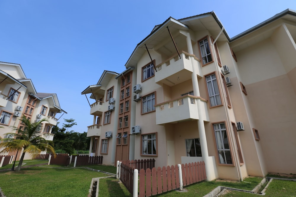 Seri Bayu Resort 1/46