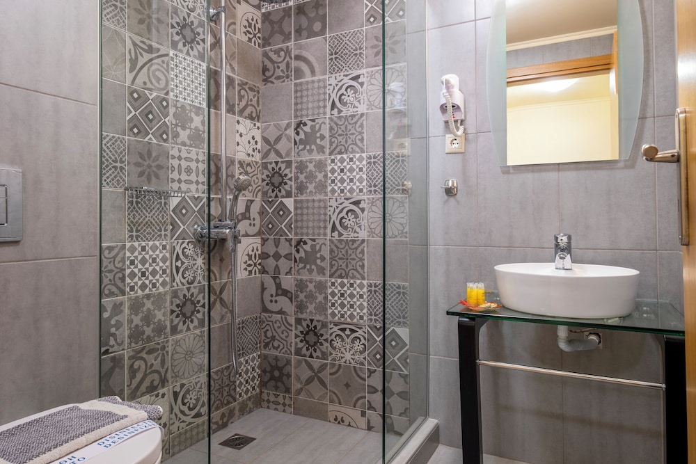Areti Suites 48/50