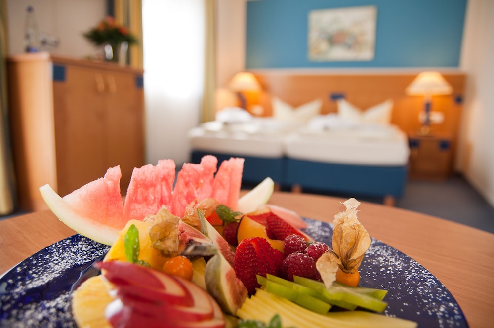 Hotel Schmelmer Hof 37/50