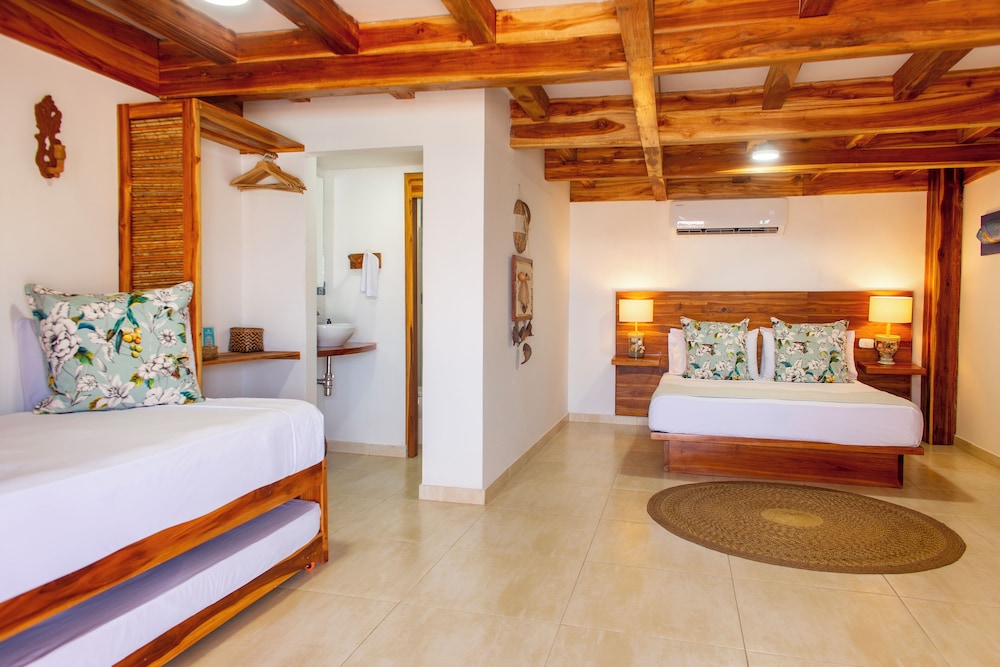 بنغل سوبيريور بسرير مزدوج وسريرين منفصلين، ISLA DEL SOL 8/10