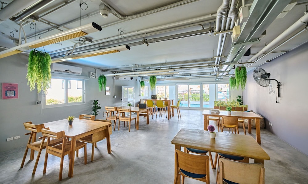 LUB D PHUKET PATONG 37/50