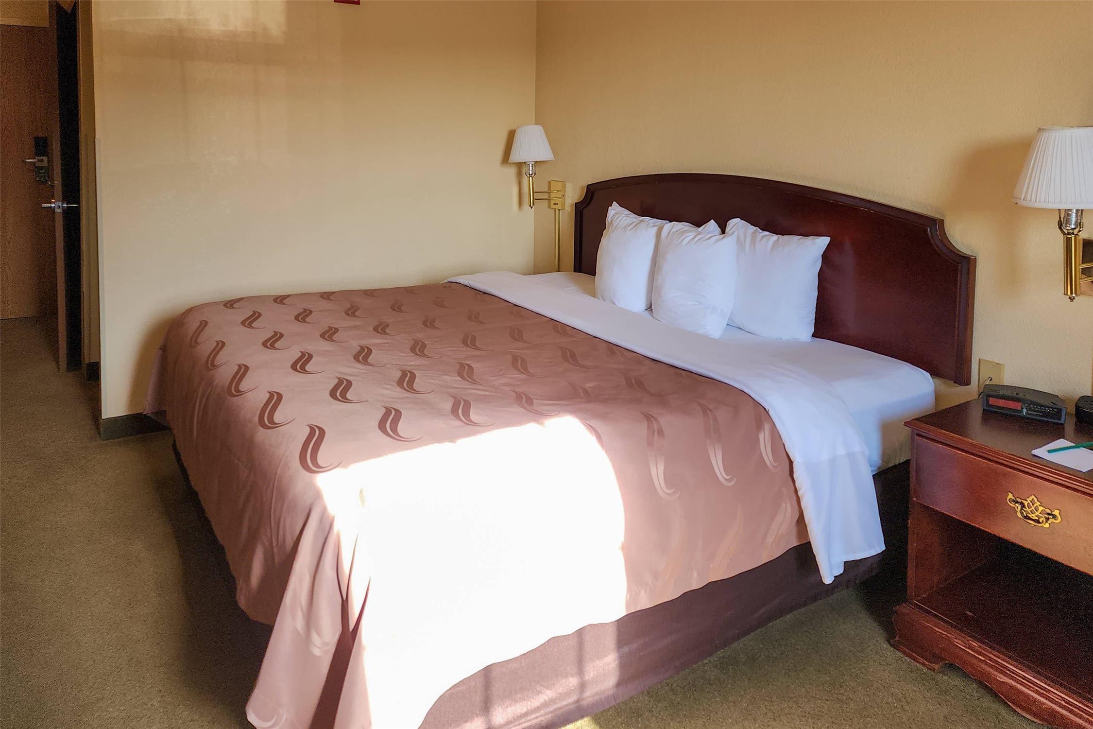 Room, King Bed