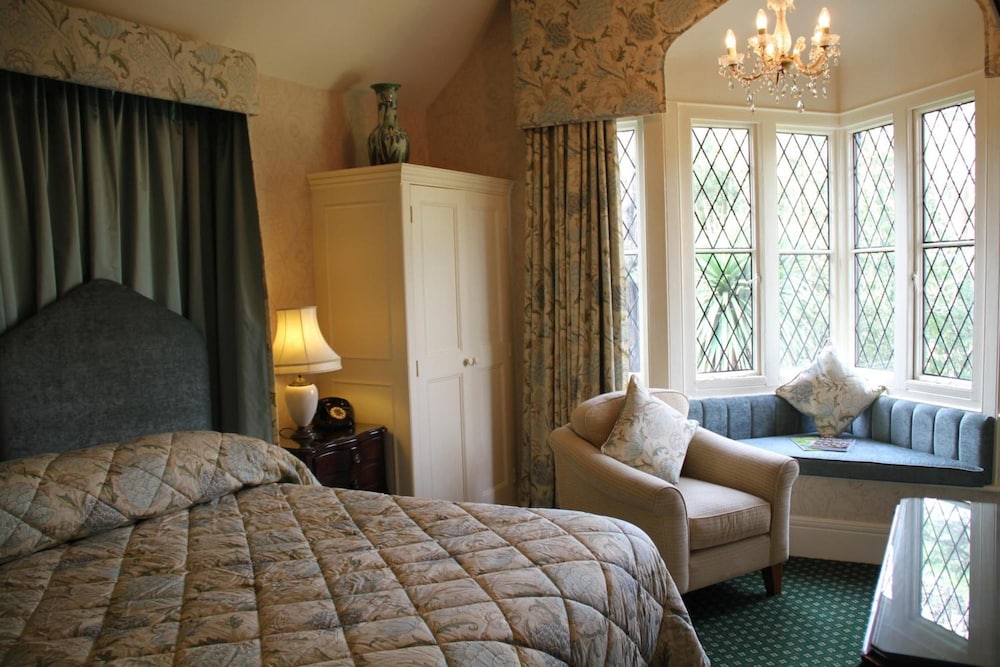 Rylstone Manor Hotel 9/50