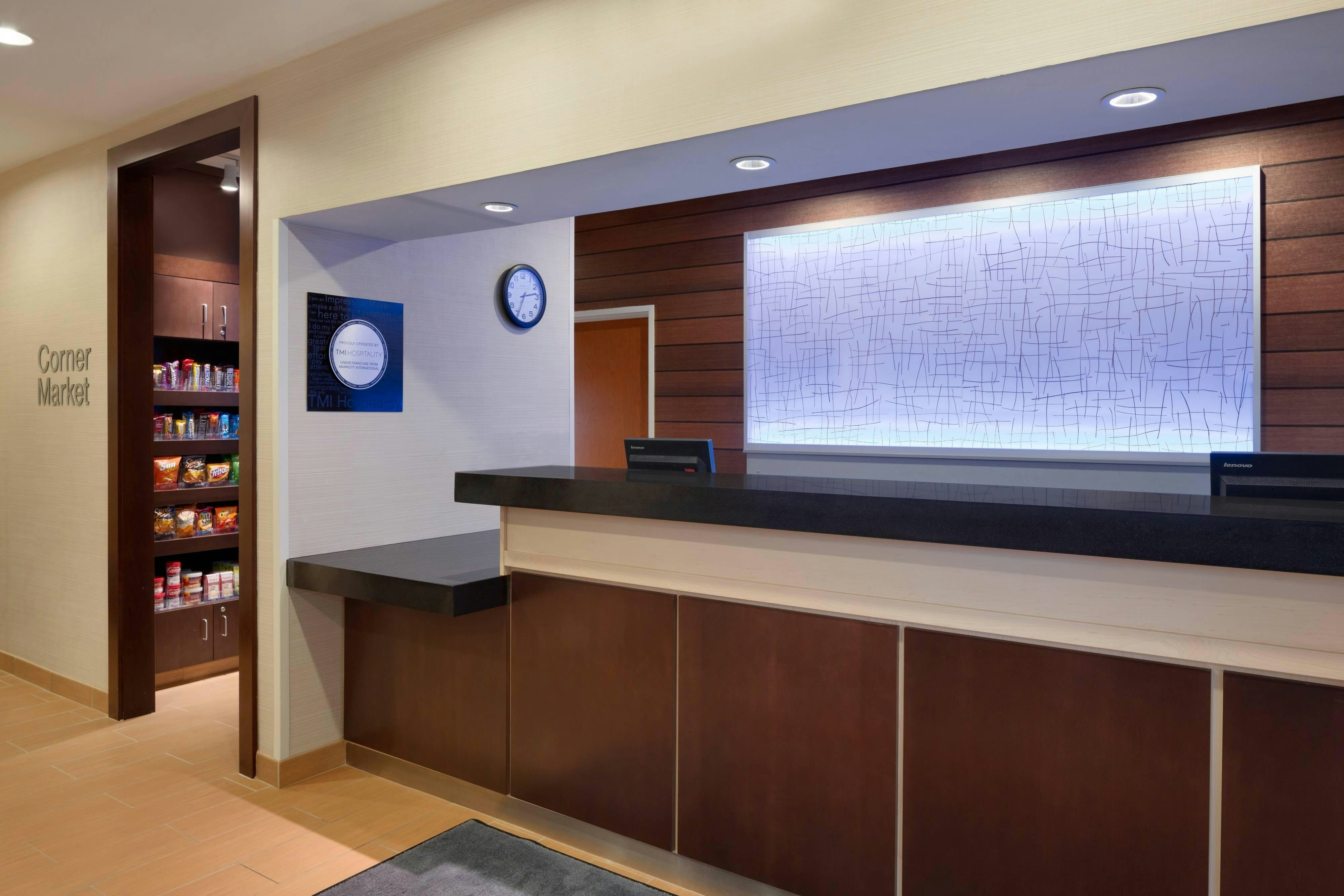 Fairfield Inn & Suites Youngstown Boardman Poland 6/35