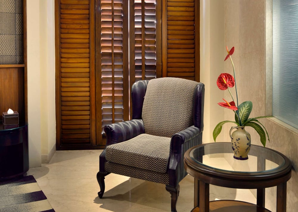 The Lalit Great Eastern Kolkata 45/65