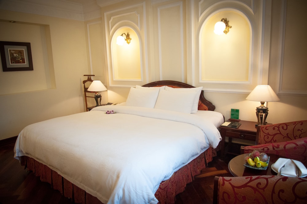 Majestic Hotel 15/34