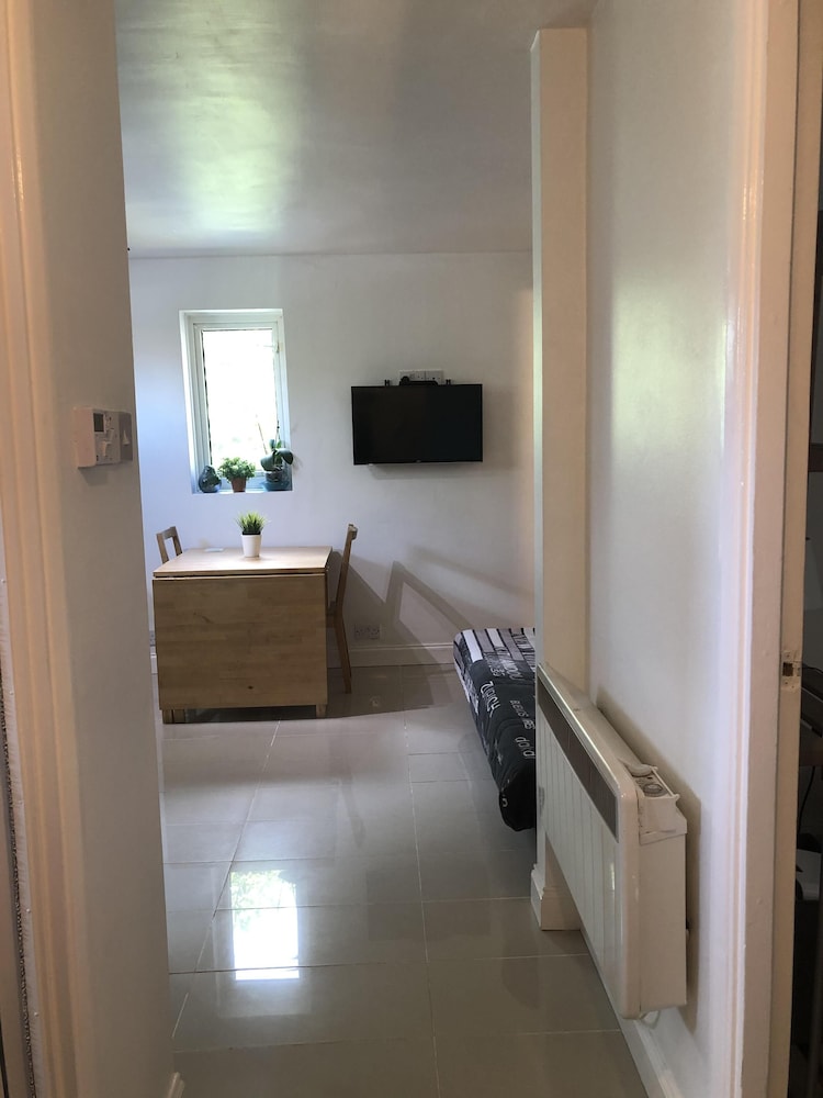 Apple House Guest House Heathrow Airport 25/31