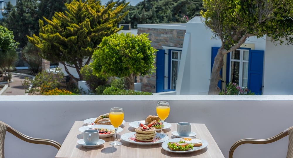 Naxos Palace 31/49