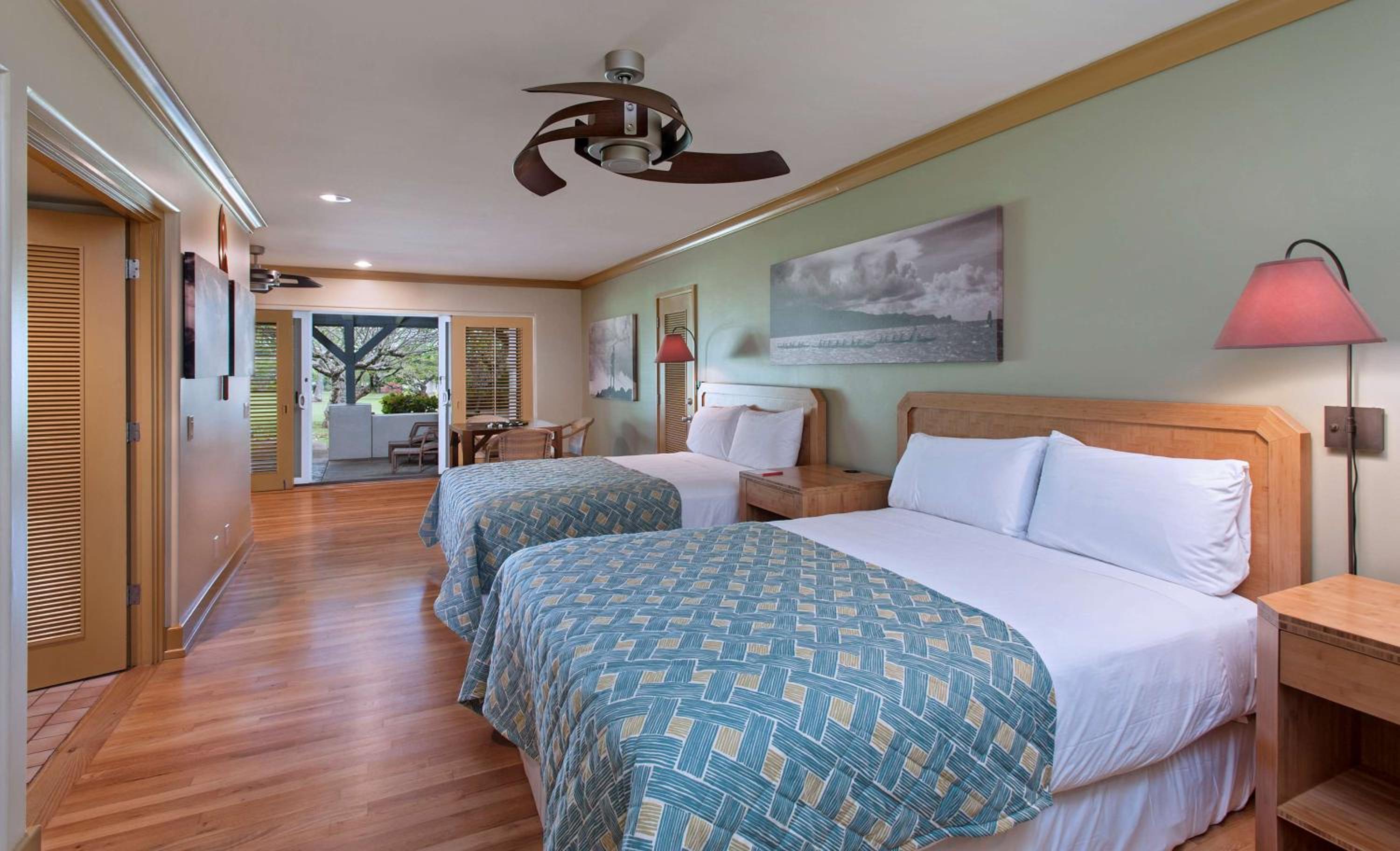 Room, 2 Queen Beds, Garden View