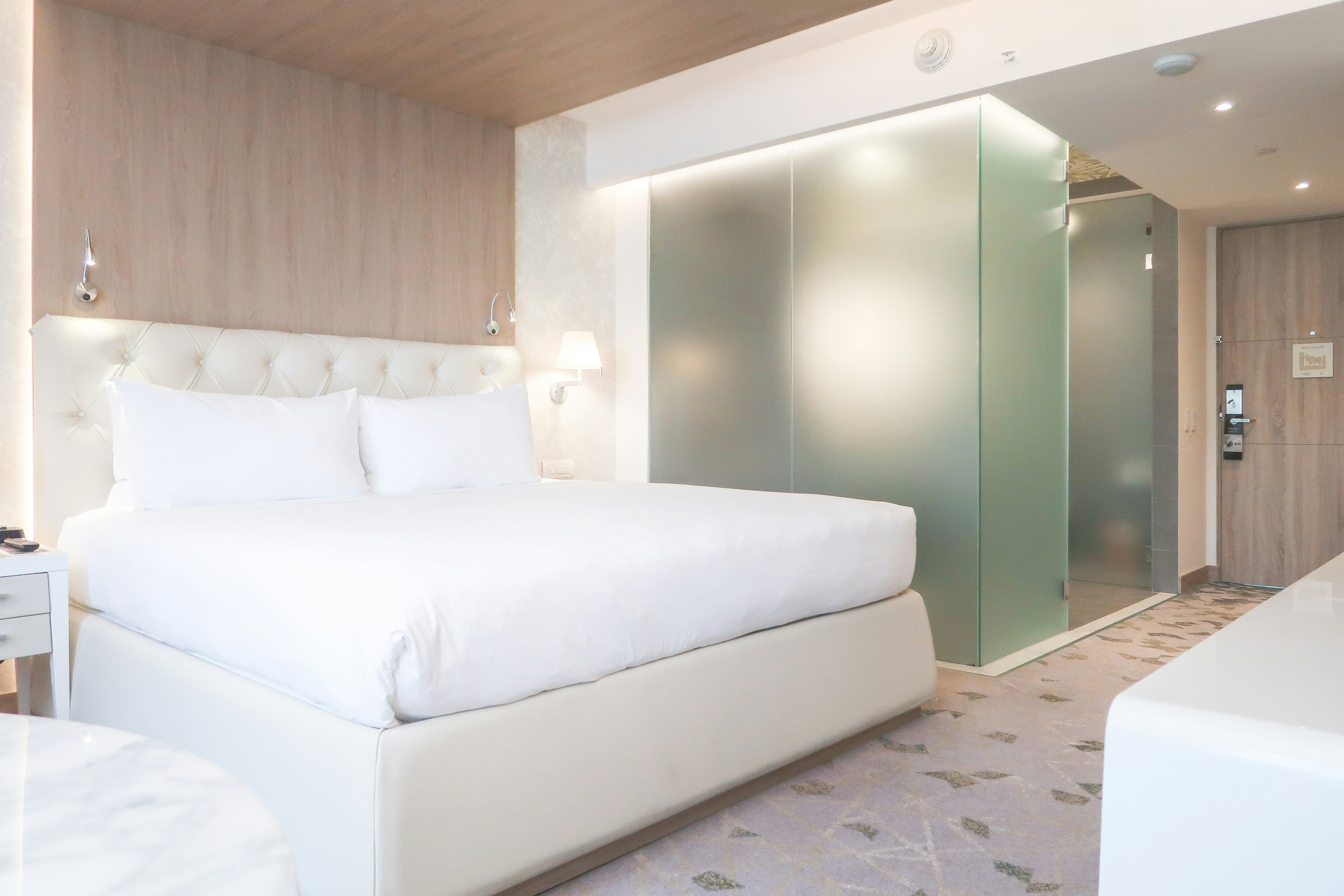 Gran Hotel Costa Rica Curio Collection by Hilton 15/48