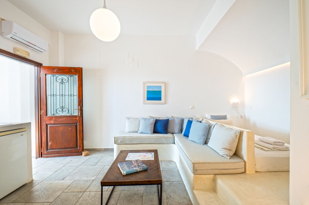 Kallichoron Art Boutique Hotel 26/73